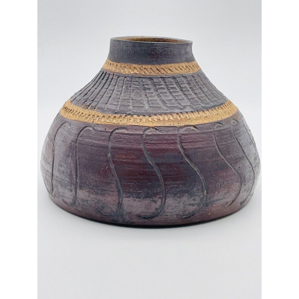 Vtg 1970’s Art Pottery Vase Vessel, Purple Brown Carved Signed Anna Warren